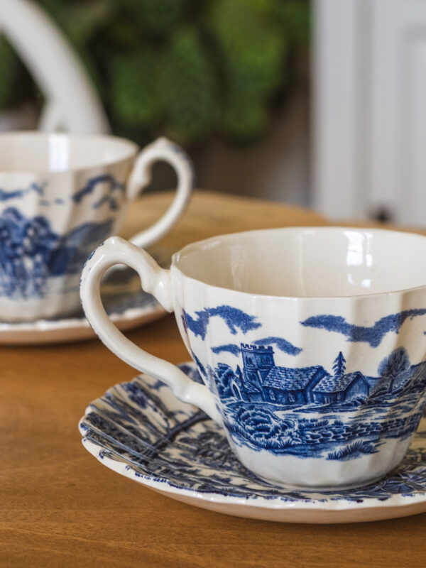 Set de deux tasses à thé et cuillères Royal Mail – Image 3