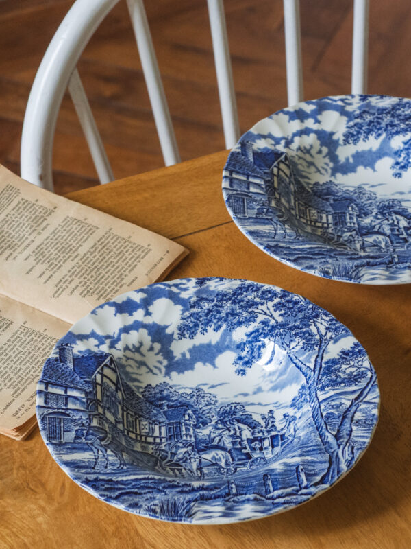 Set de deux assiettes creuses Royal Mail