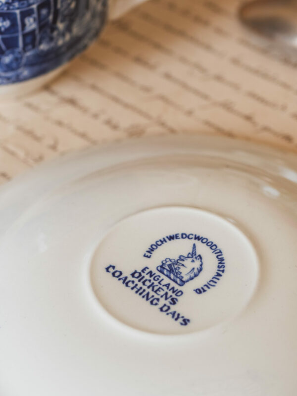 Tasse à thé Dickens imparfaite – Image 7