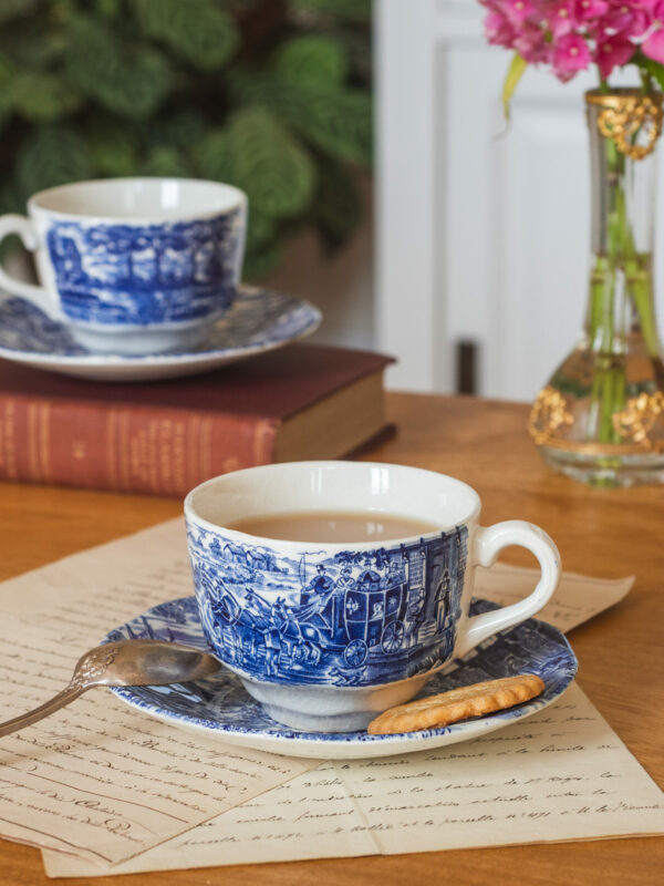 Tasse à thé Dickens