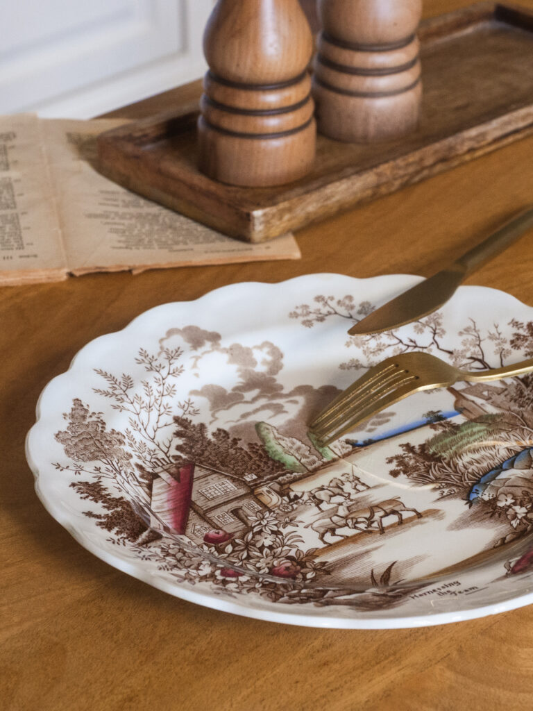 Assiette plate Coaching days & ways polychrome