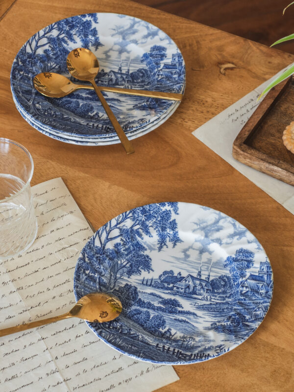 Une assiette à dessert Meadowsweet imparfaite – Image 3