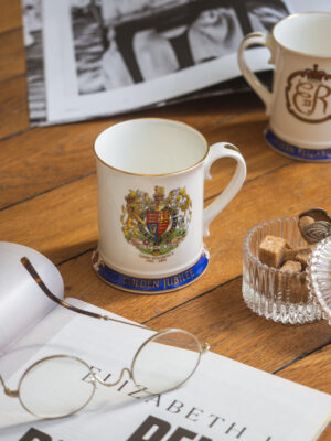 Mug commémoratif Golden Jubilee – Elizabeth II, 2002